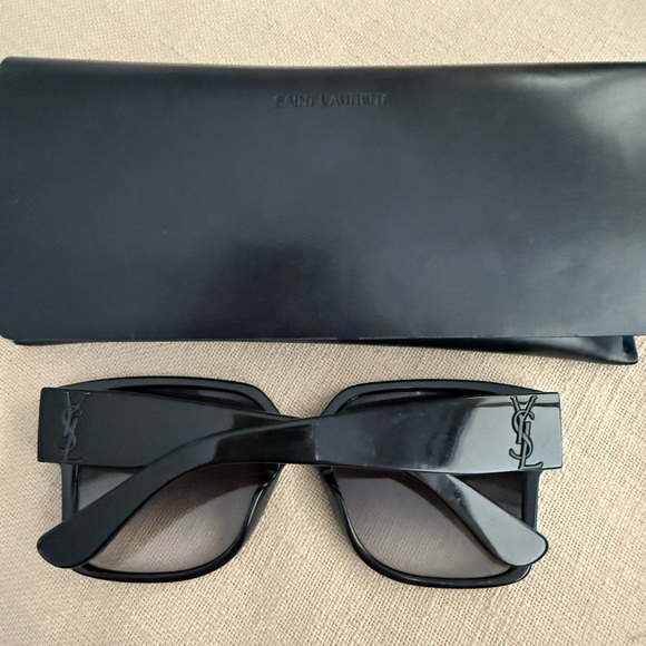 SAINT LAURENT sunglasses ⭐️⭐️⭐️🔥🔥🔥⭐️⭐️⭐️ - Picture 9 of 14